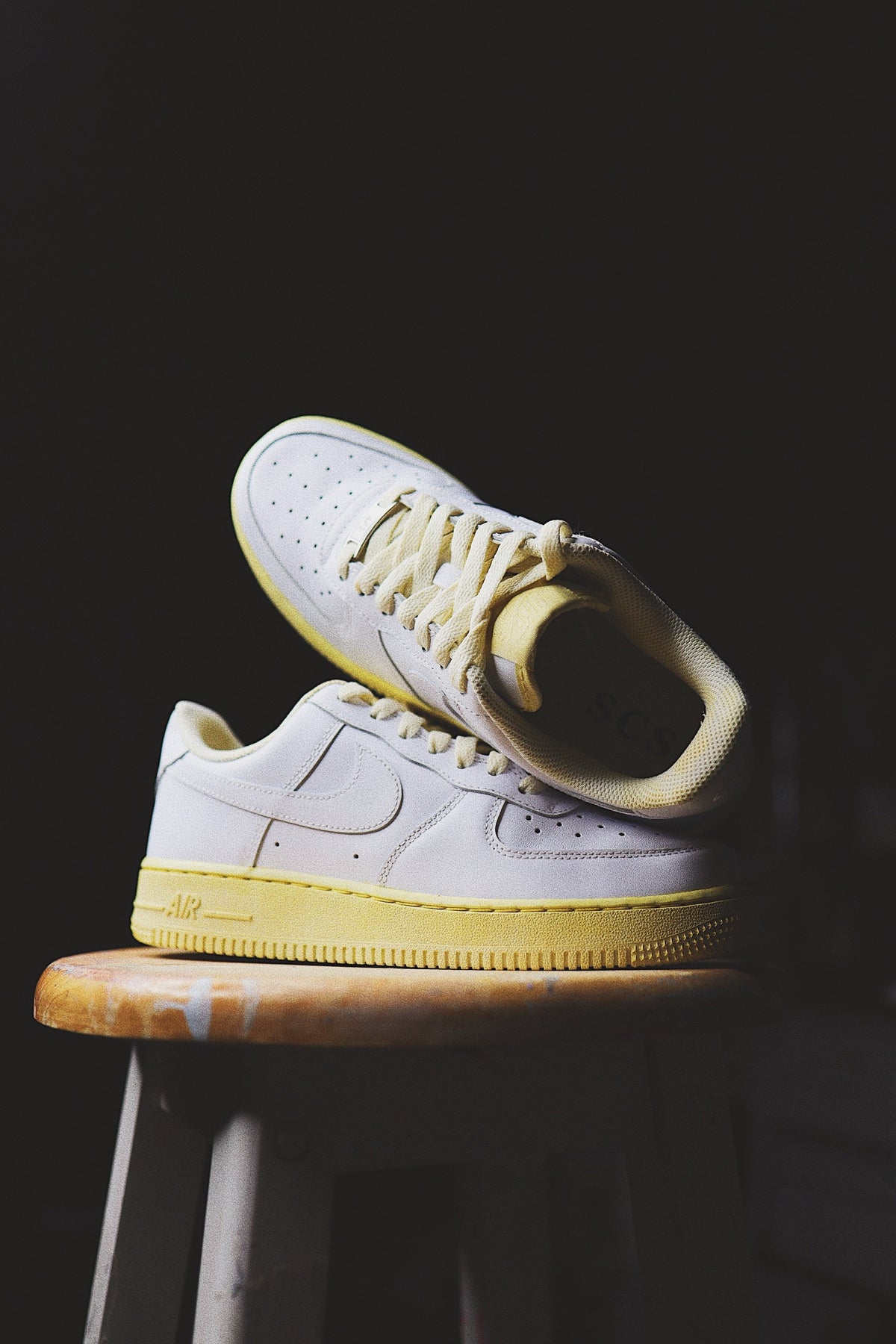 Aged Low-Top Leather Sneaker "Butter" White and Cream Beige Unisex