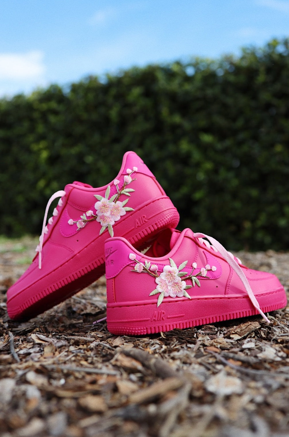Embroidered Blossom Flower Patch Custom Hot Pink Low-Top Leather Sneaker
