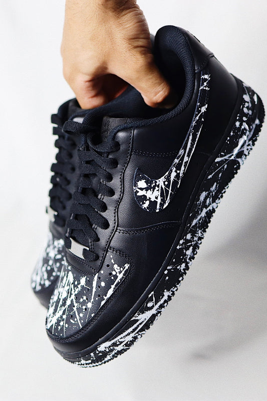 Low-Top Leather Sneaker Black Splatter