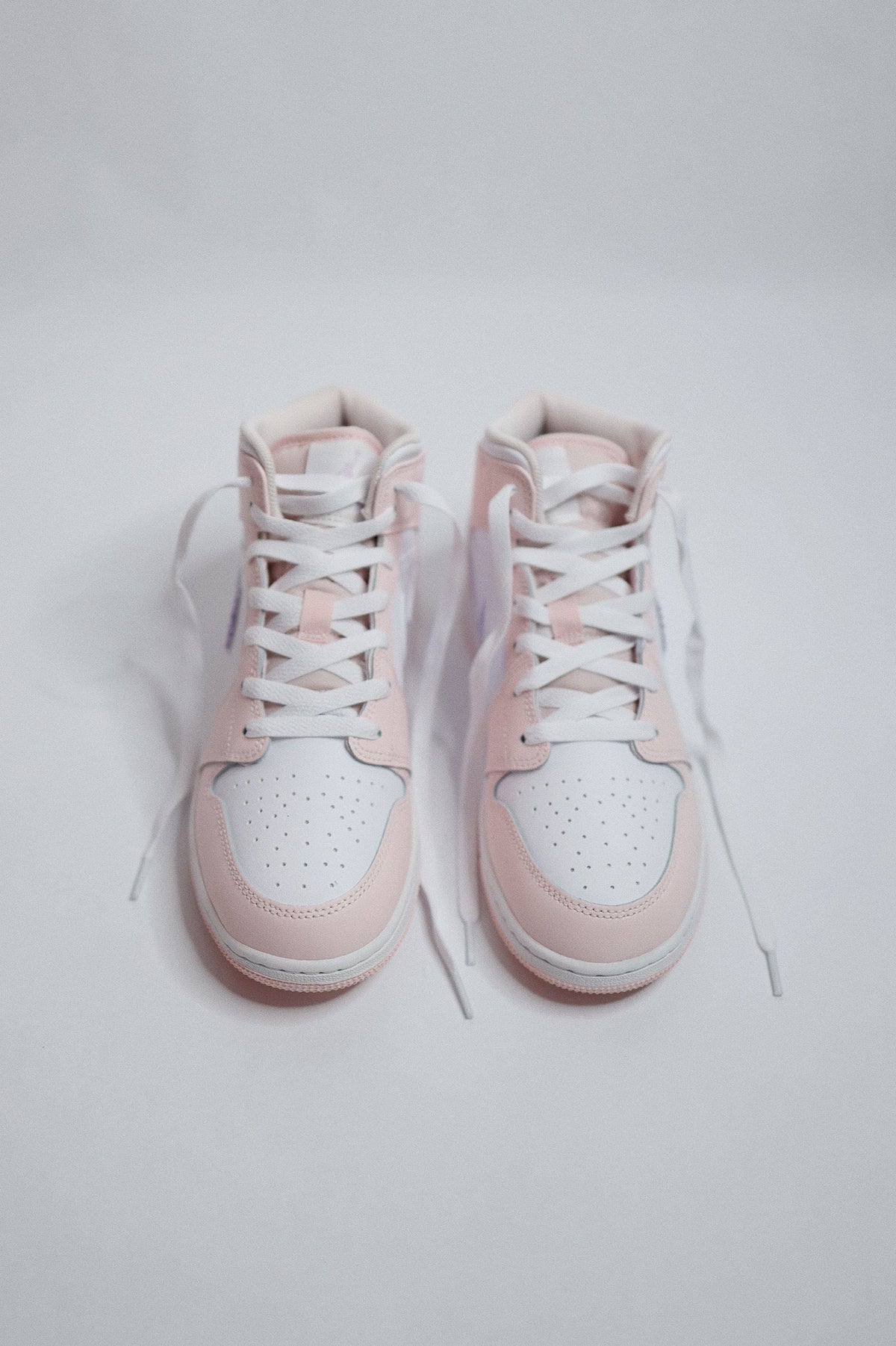 Retro High-Top Sneaker Light Pink Bling — Sample Pair