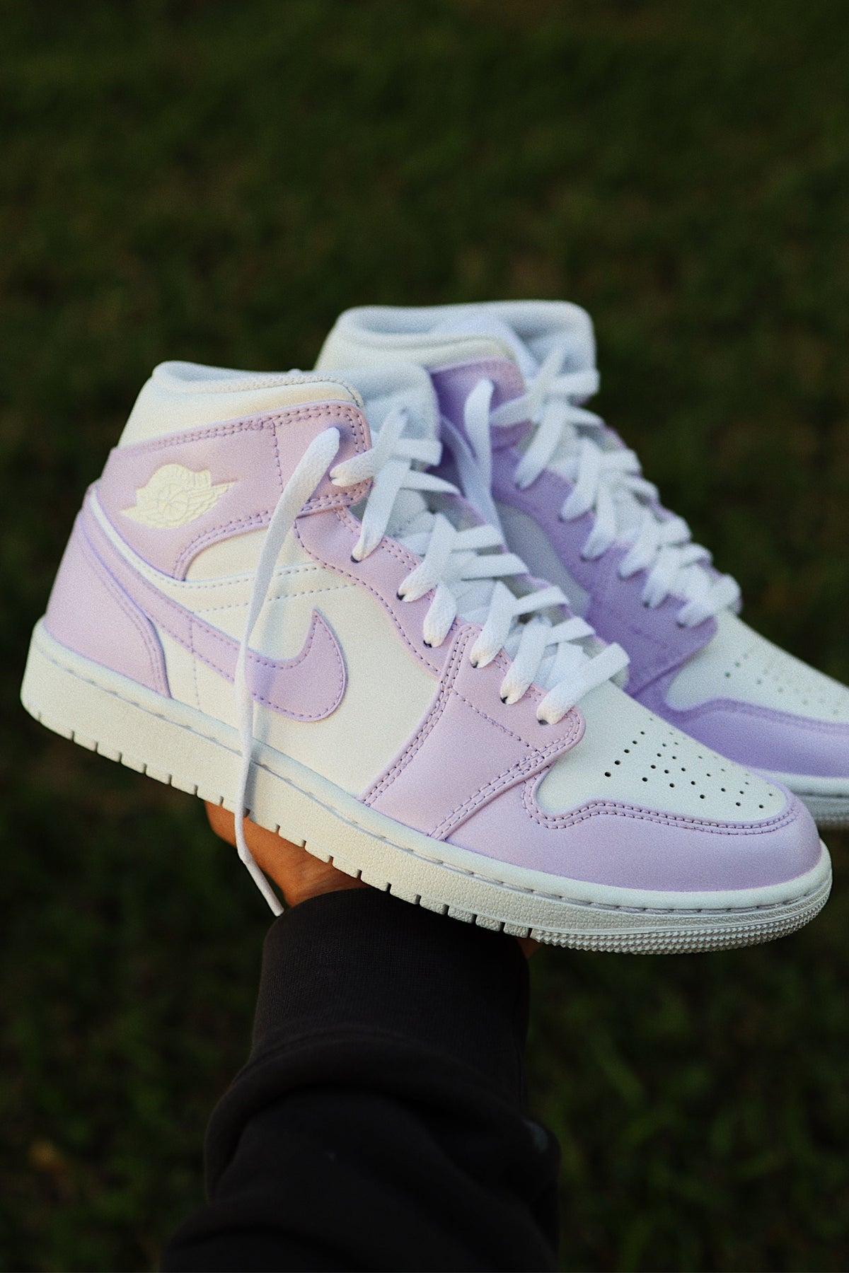 Retro High-Top Sneaker Lilac