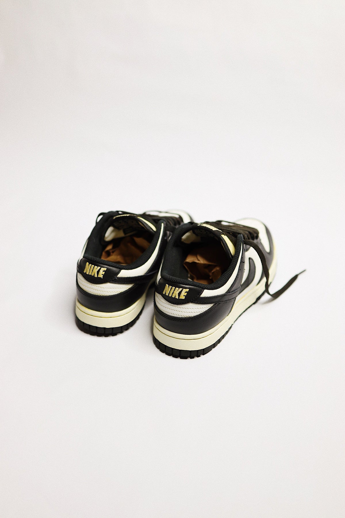 Aged Low-Top Court Sneaker Panda "Cooked" Black Cream Beige Low-Top Leather Sneaker Unisex