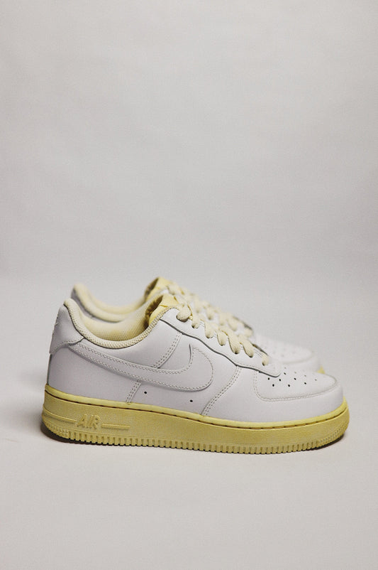 Aged Low-Top Leather Sneaker "Butter" White and Cream Beige Unisex