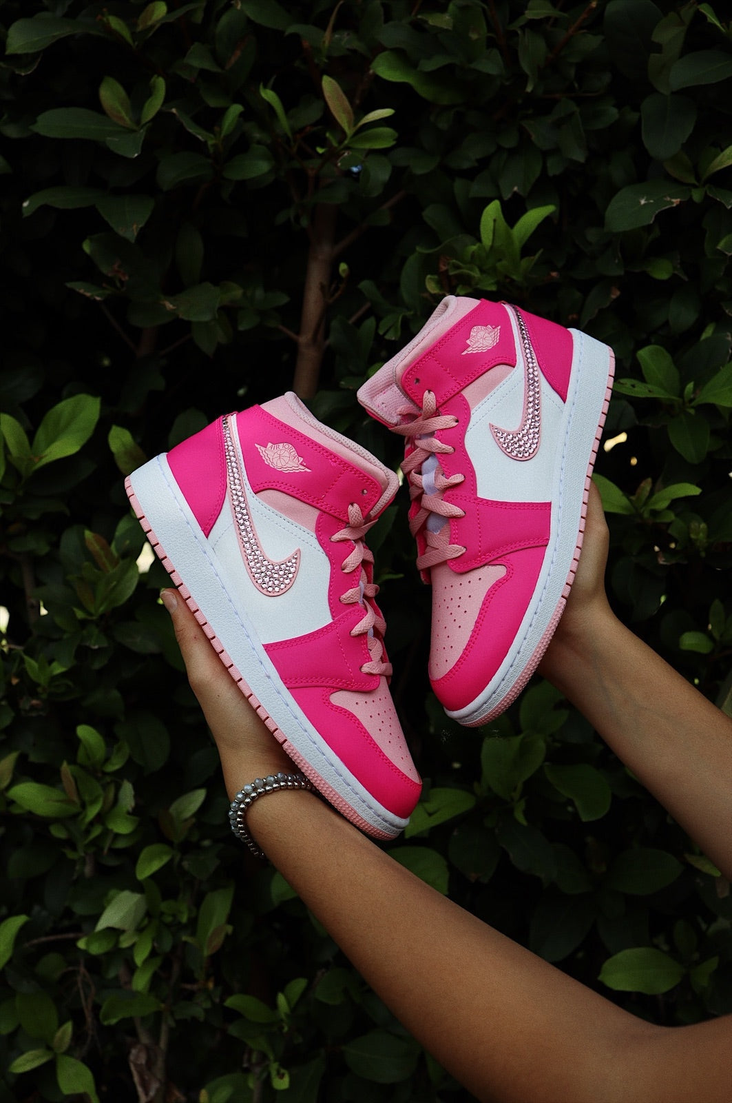 Blinged Retro High-Top Sneaker 1 Mid Hot Pink