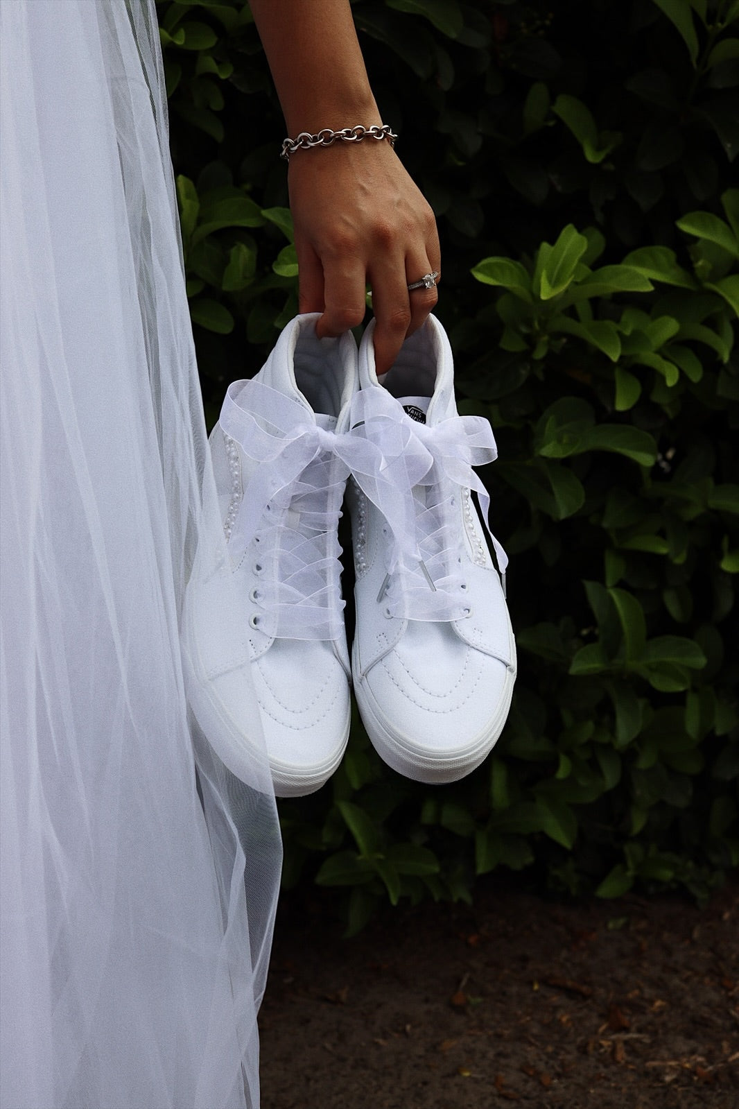 Canvas Skate Sneaker High-Top Mix