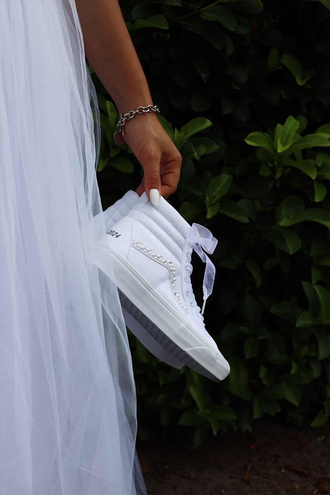 Canvas Skate Sneaker High-Top Mix