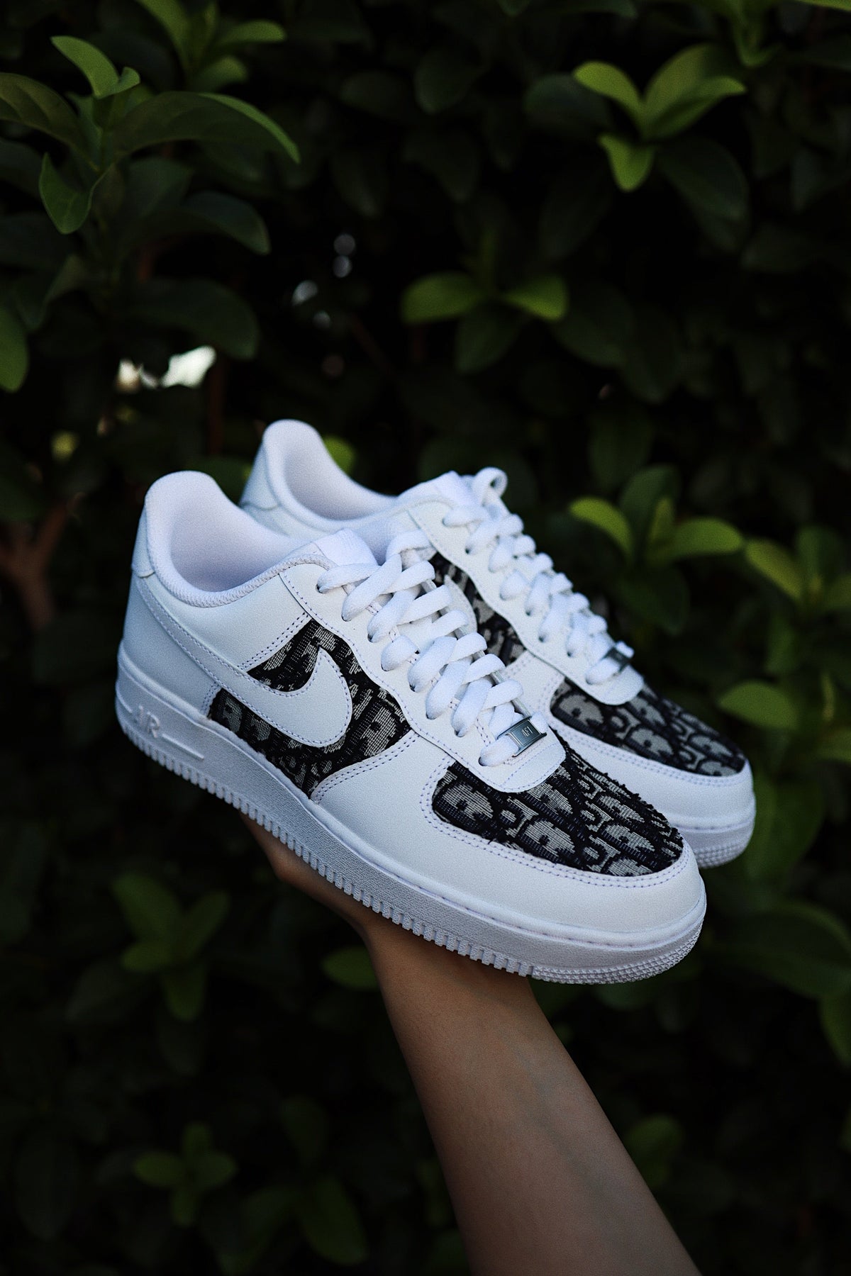 Mono Print Low-Top Leather Sneaker Cream Black Unisex
