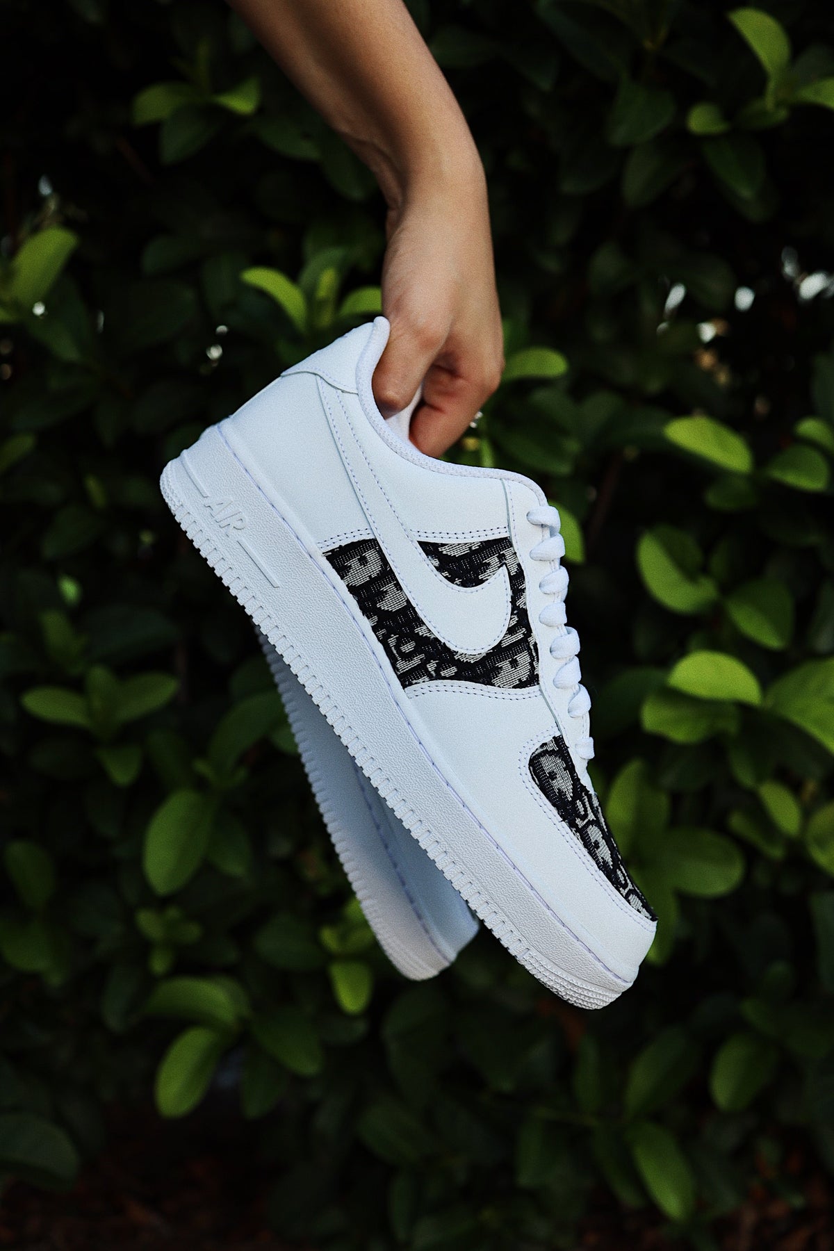 Mono Print Low-Top Leather Sneaker Cream Black Unisex