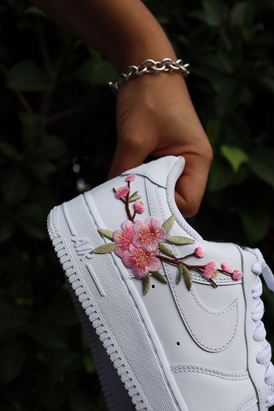 Embroidered Blossom Flower Patch Custom Low-Top Leather Sneaker