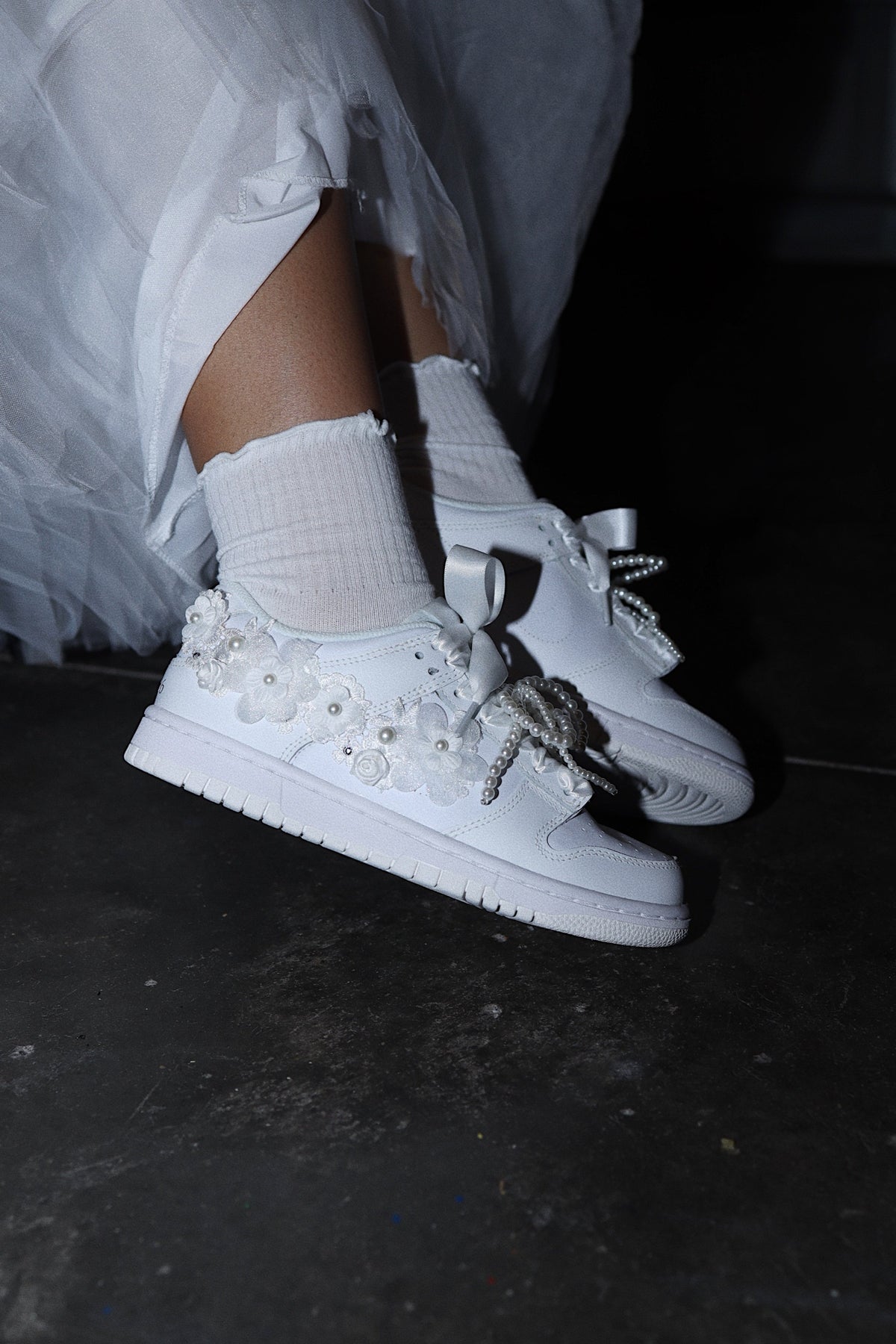 Flor Blanca Court Sneaker