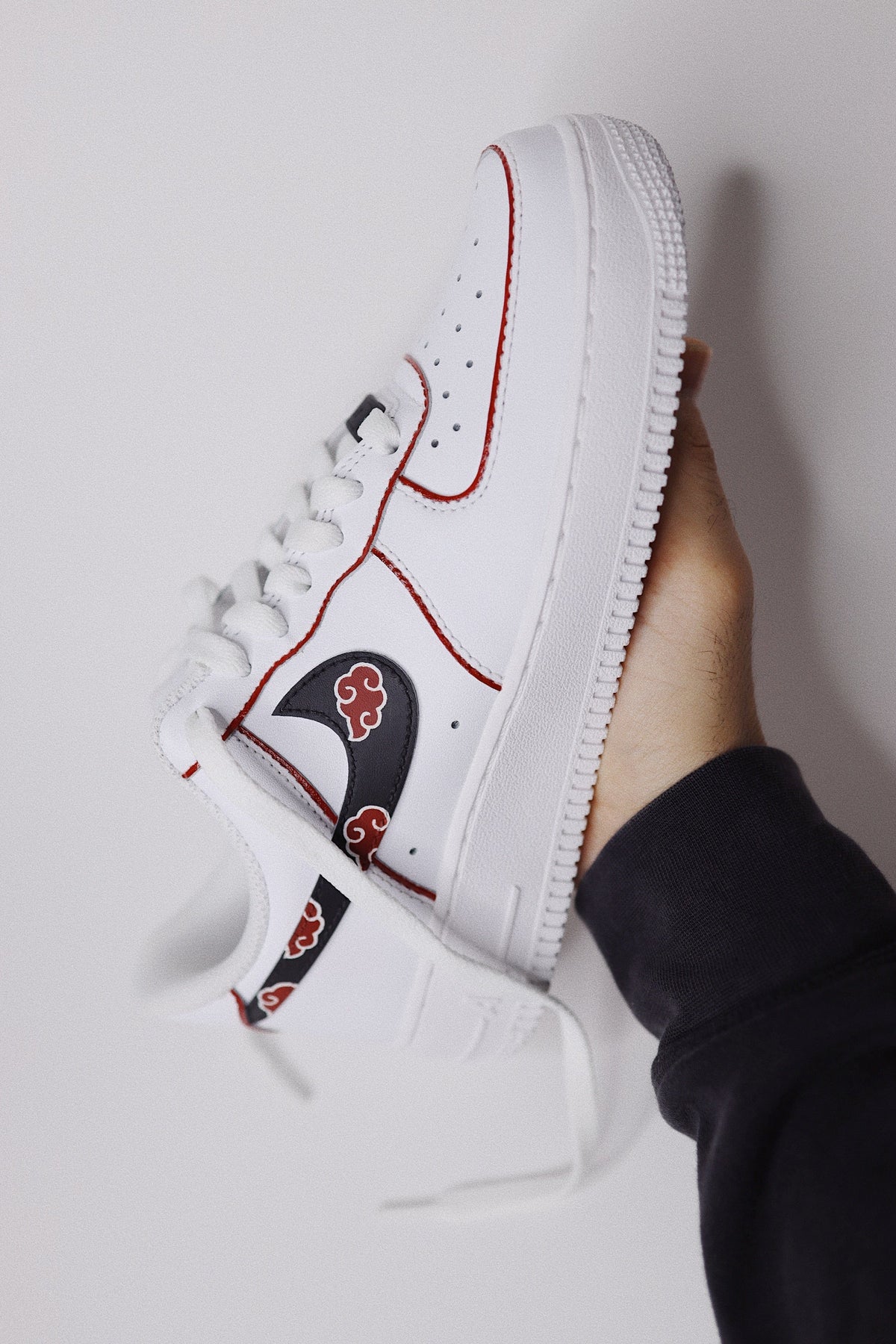 Low-Top Leather Sneaker Anime Cloud