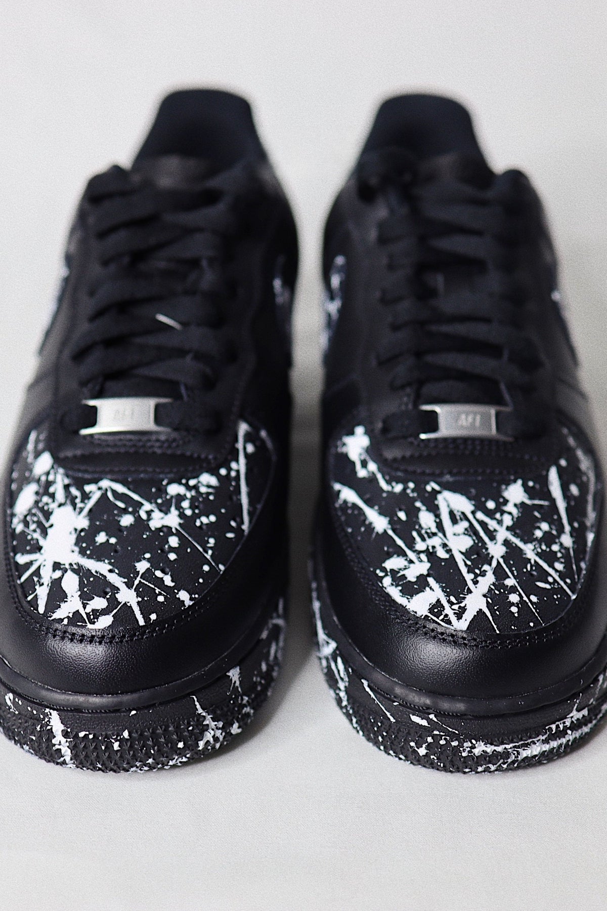 Low-Top Leather Sneaker Black Splatter