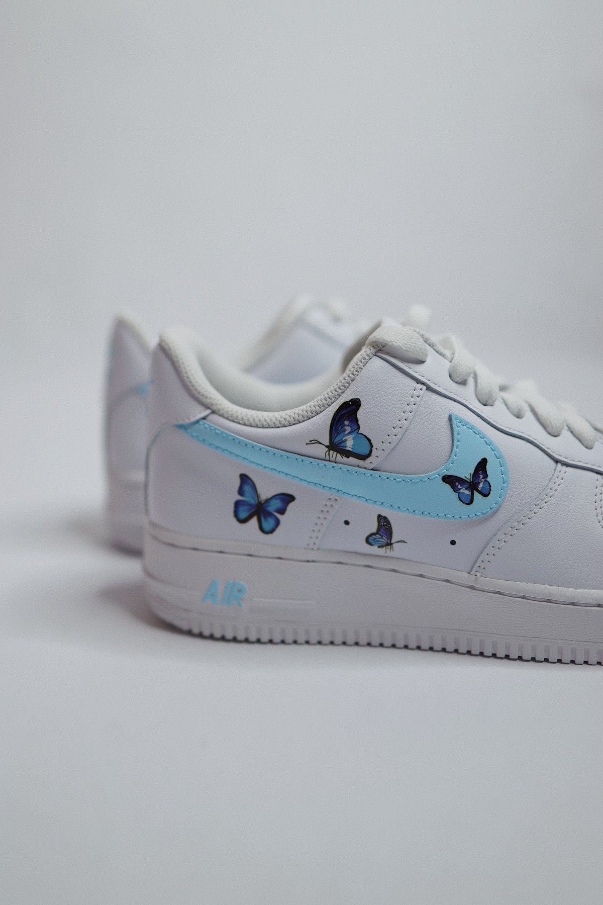 Low-Top Leather Sneaker Blue Side Stripe Butterflies — Sample Pair