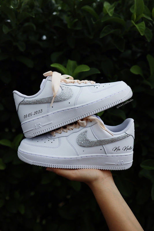 Low-Top Leather Sneaker Full Side Stripe Crystals