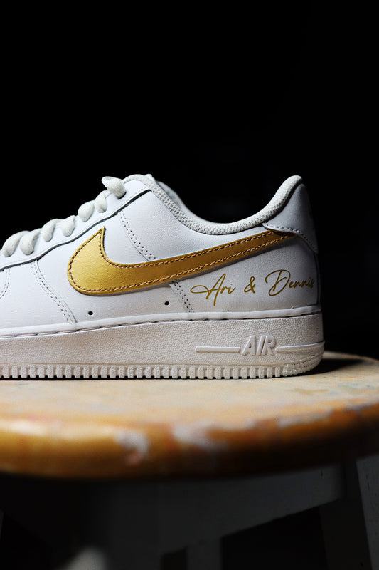 Low-Top Leather Sneaker Metal Groom Edition