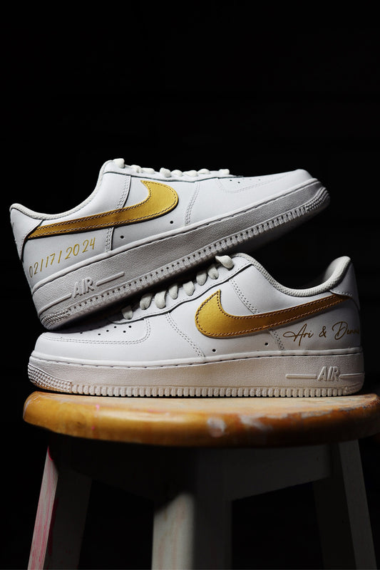 Low-Top Leather Sneaker Metal Groom Edition