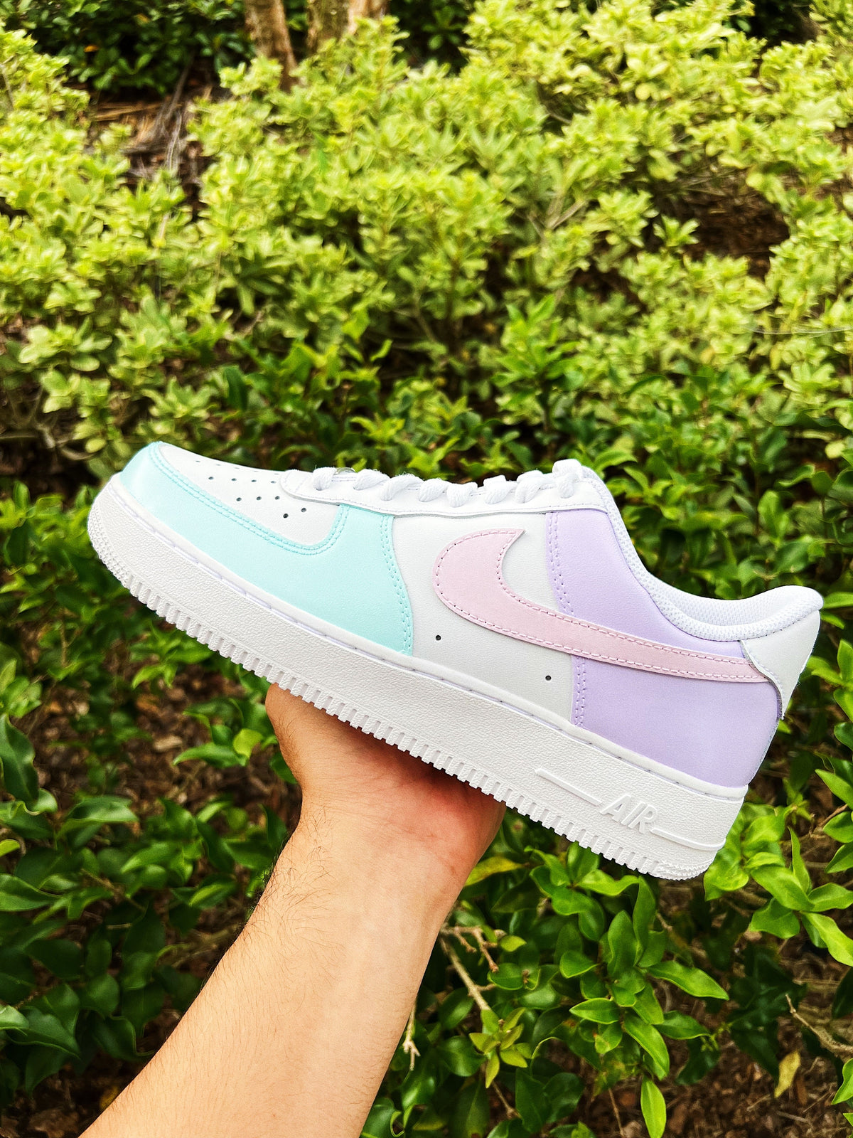 Low-Top Leather Sneaker Pastel Dreams