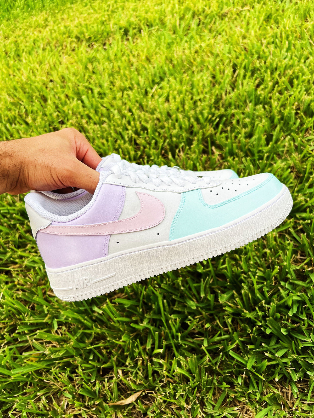 Low-Top Leather Sneaker Pastel Dreams