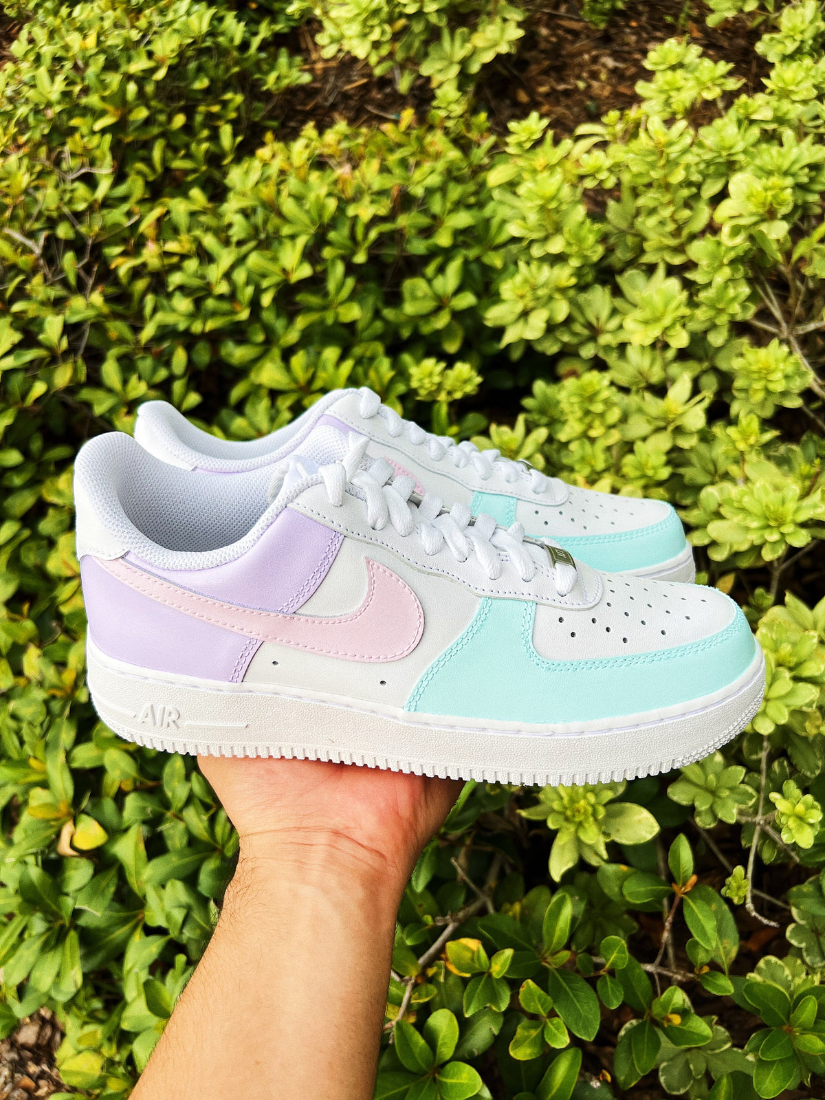 Low-Top Leather Sneaker Pastel Dreams