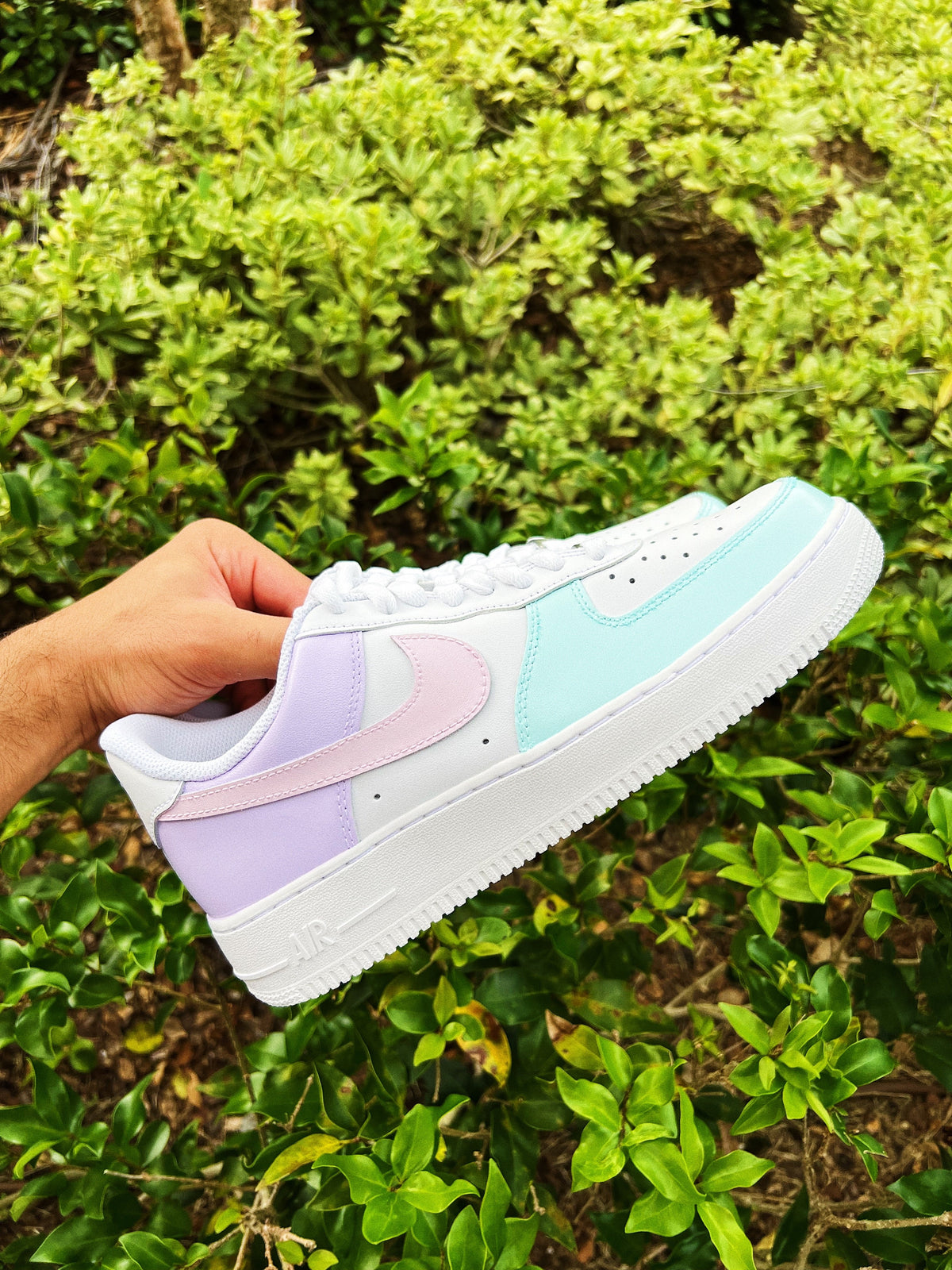 Low-Top Leather Sneaker Pastel Dreams