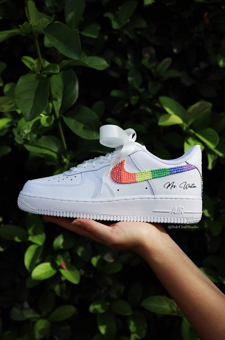 Low-Top Leather Sneaker Rainbow