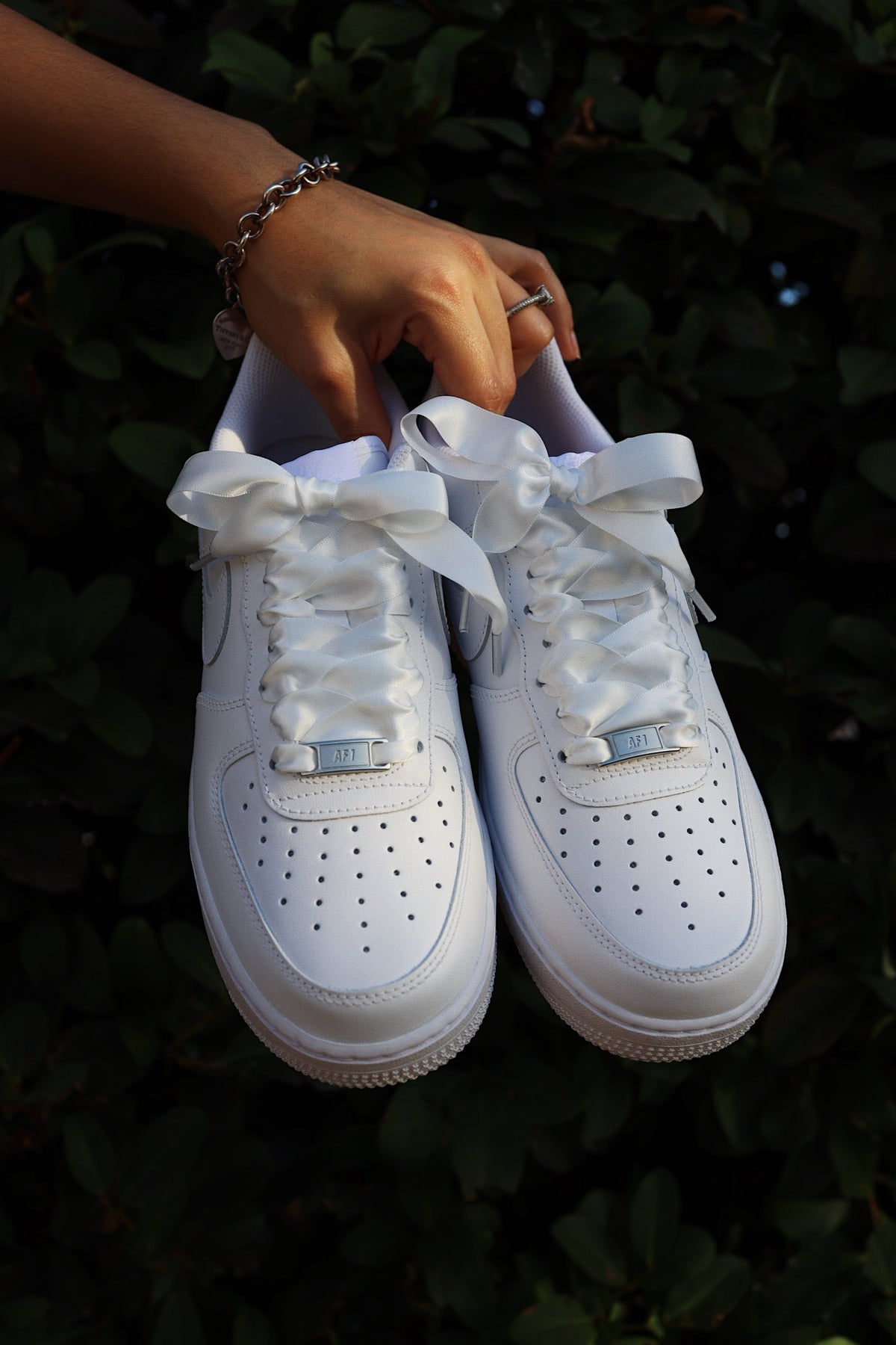 Low-Top Leather Sneaker Ribbon