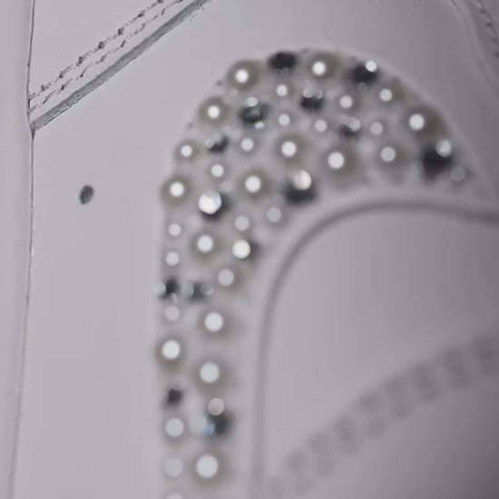 Low-Top Leather Sneaker Mix - detail video