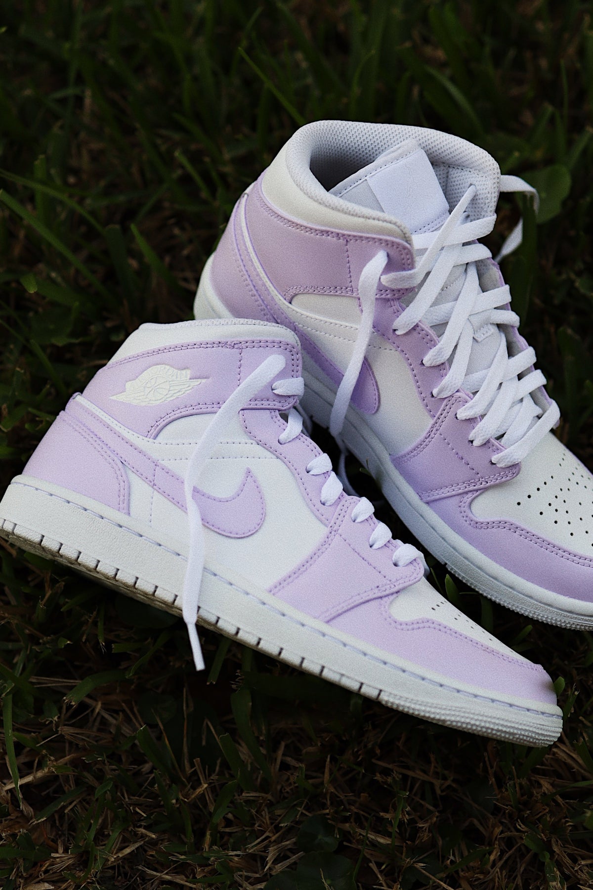 Retro High-Top Sneaker Lilac