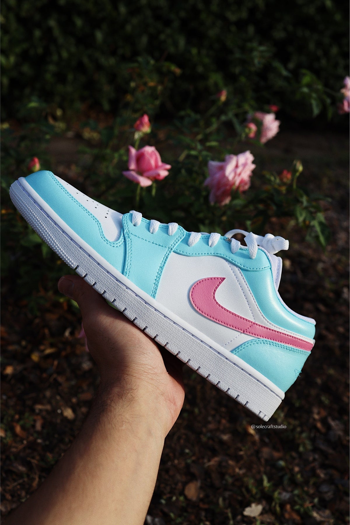 Retro High-Top Sneaker Pastel Neon