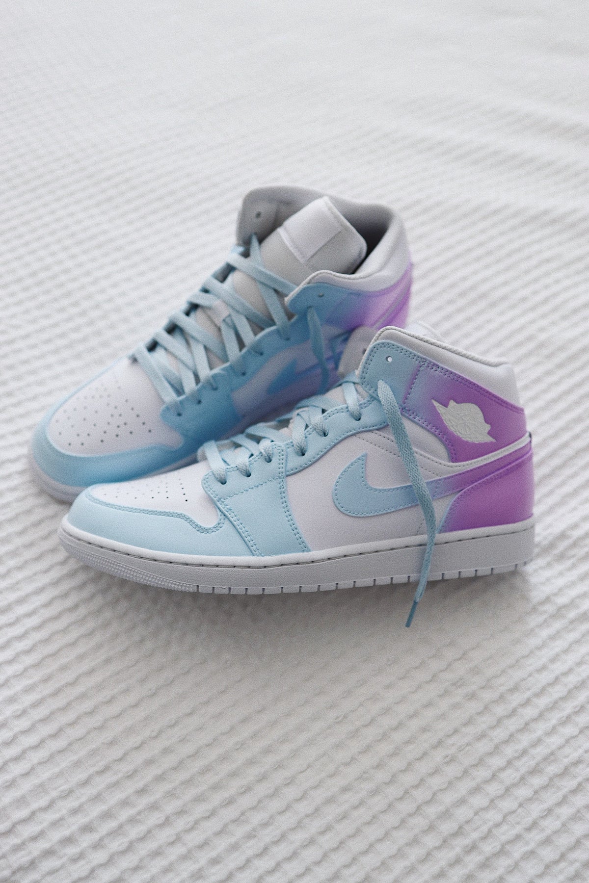 Retro High-Top Sneaker Ombre Blend