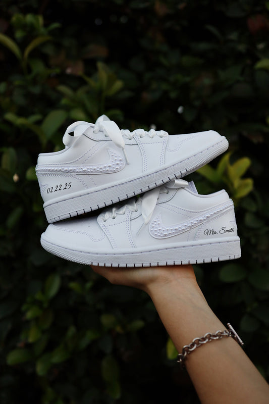 Retro High-Top Sneaker Pearls