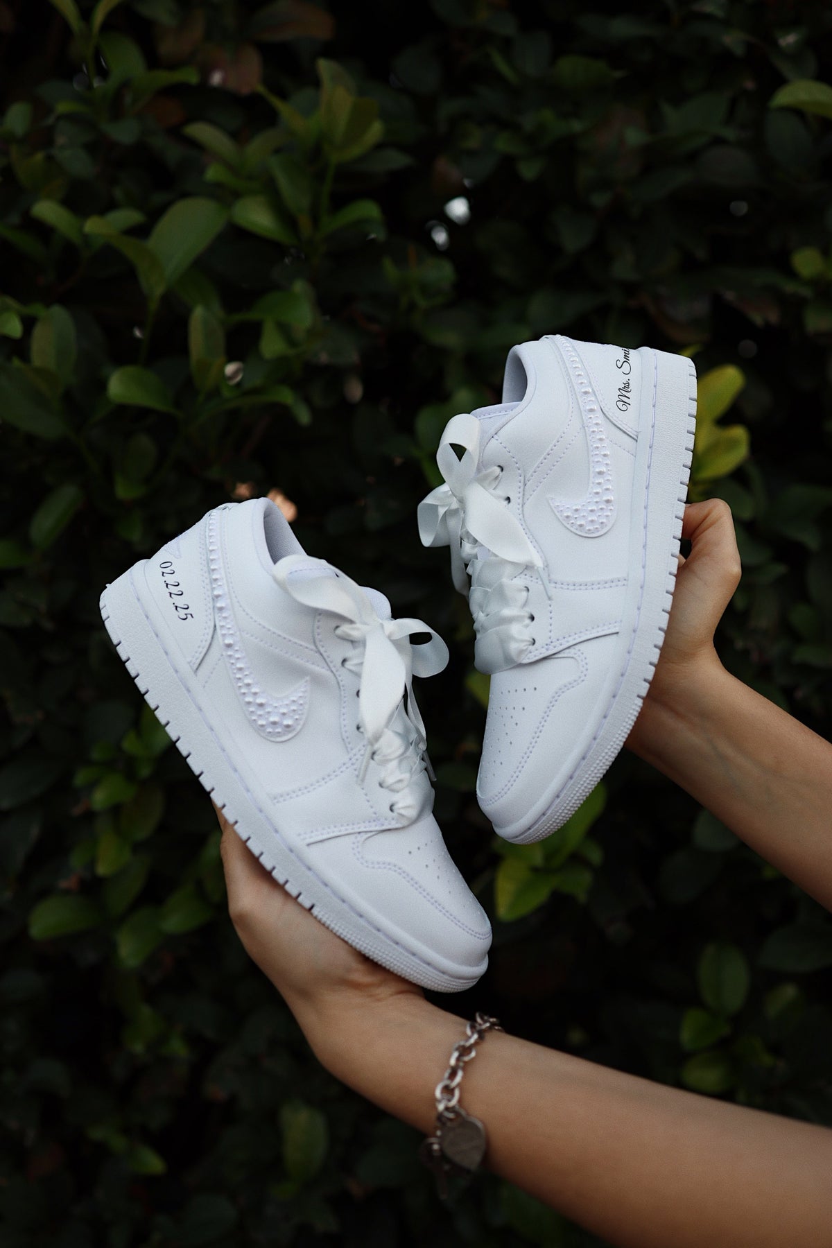 Retro High-Top Sneaker Pearls