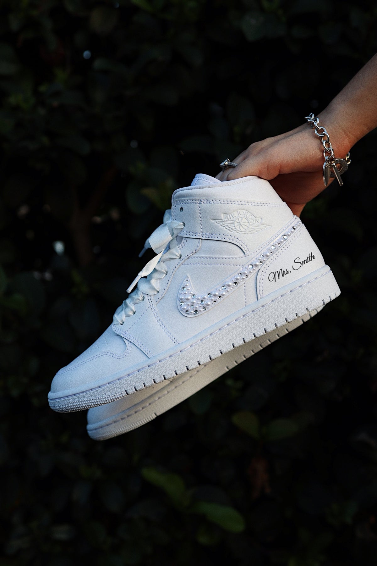 Retro Mid-Top Sneaker Mix