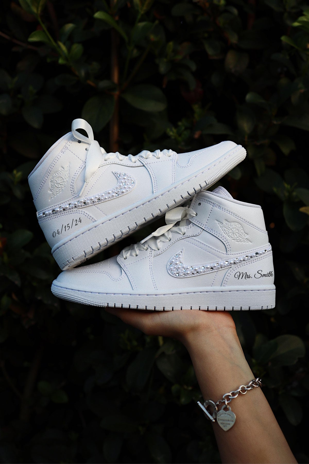 Retro Mid-Top Sneaker Mix