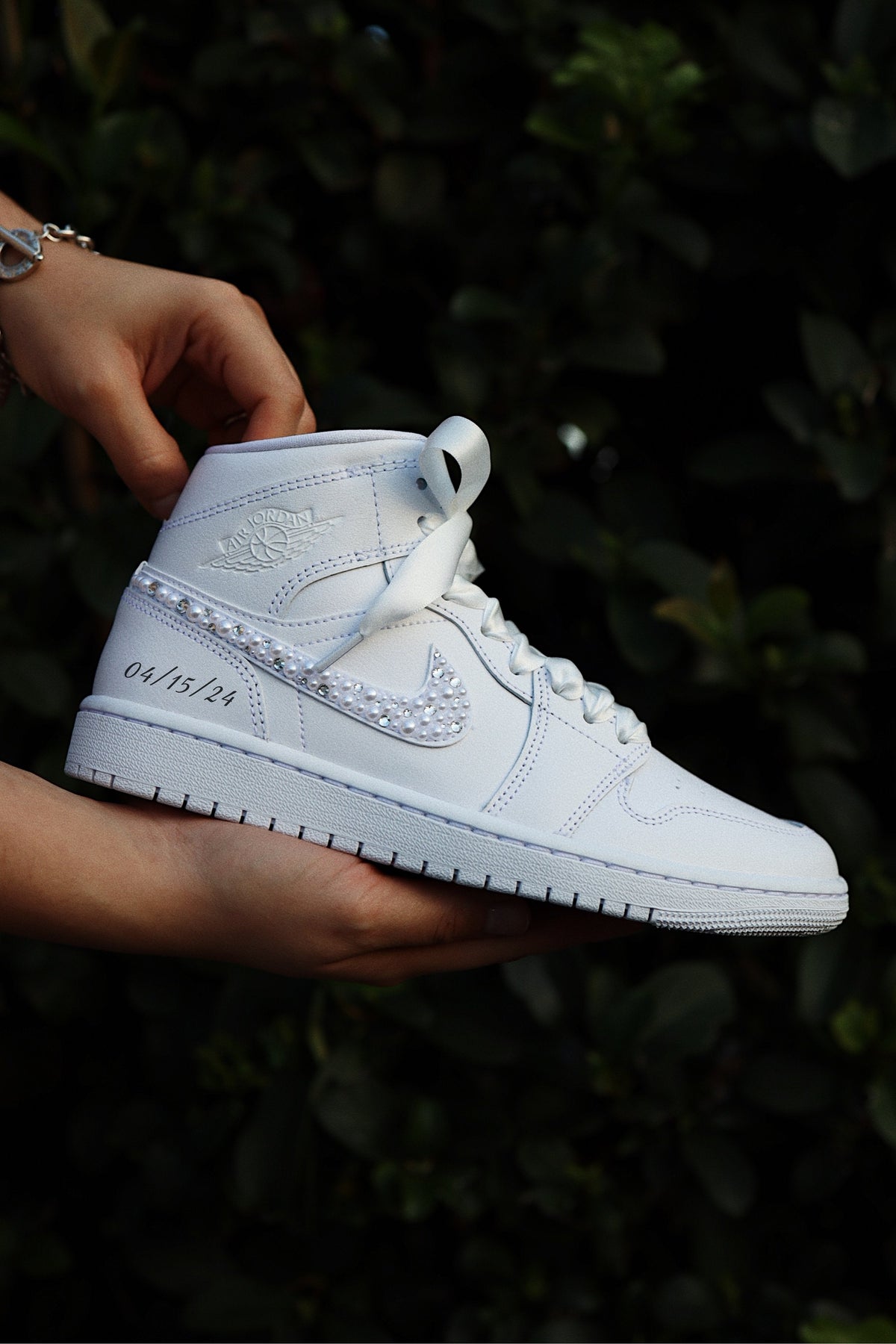 Retro Mid-Top Sneaker Mix